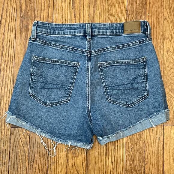American Eagle AE Stretch Denim Mom Shorts Cut Off Cuff Medium Wash Women's 6 - Picture 5 of 15